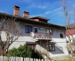 Casa cu curte cartier Izvor Sinaia | Rezervari Casa cu curte cartier Izvor